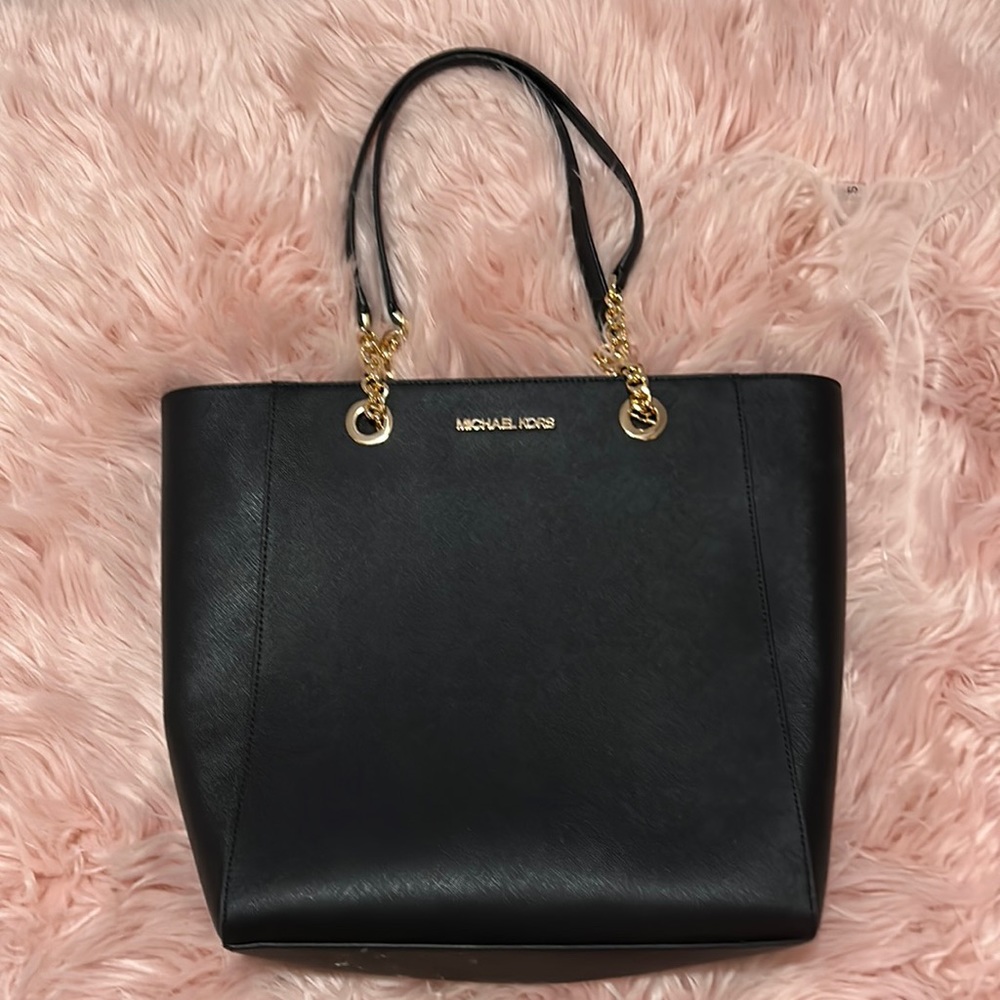 Michael Kors tote bag. Perfect condition.